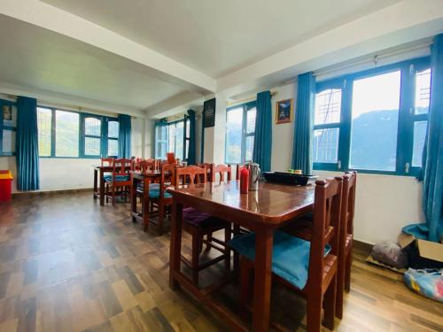 Posezení v ubytování hotel aagan cafe & resturant