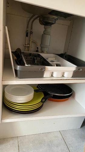 Dapur atau dapur kecil di Domaine du Yearling Touques