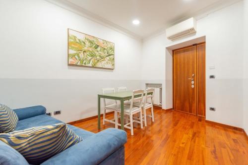 Domus 44 Apartment