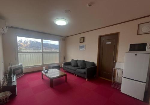Furano House, 富良野屋, 2F Apartment, 3 Bedrooms, Max 7PP, Near JR, Group Travel, Onsite Parking