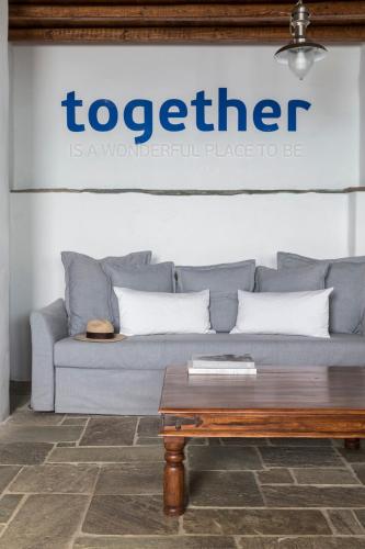 Ydrousa maisonette 1, Isternia, Tinos