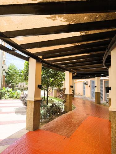 Φωτογραφία από το άλμπουμ του JFam Suites, C3-11D Studio, Up To 4 Pax σε Biñan