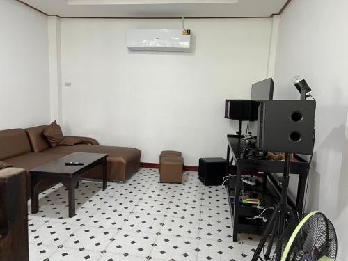 Fotografie z fotogalerie ubytování ปะป๊า Pool Villa องครักษ์ v destinaci Ban Hua Khwai