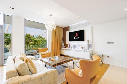 Livbnb - Upgraded 2BR, Near Shopping & Dining Hubs