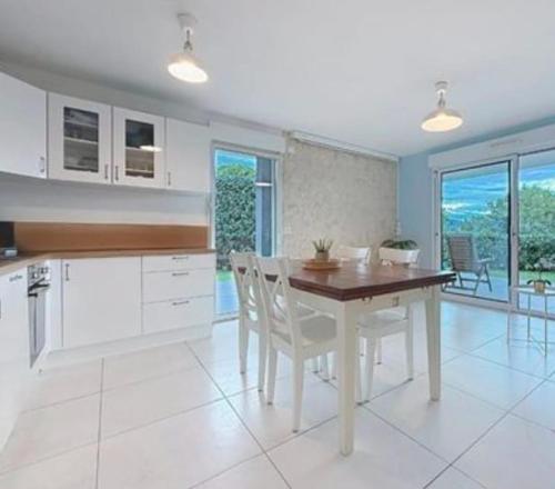 Photo de la galerie de l'établissement Calme et Plénitude, à Nice