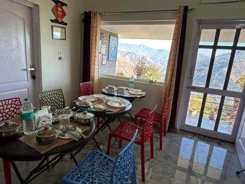 Gallery image of Tehri Farms in Faigul