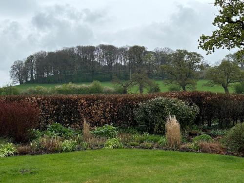 Κήπος έξω από το Oaken Fields, Waddington, Clitheroe