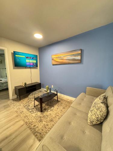Ruang duduk di 4 STATE FAIR l DT Dallas l FIFA READY l Staycation 1Bd1Ba
