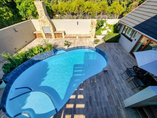Bazén v ubytování Branch & Vine Cottages - Constantia nebo v jeho okolí