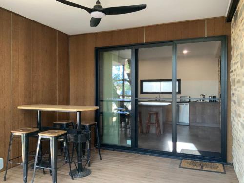 Η κουζίνα ή μικρή κουζίνα στο Coach House