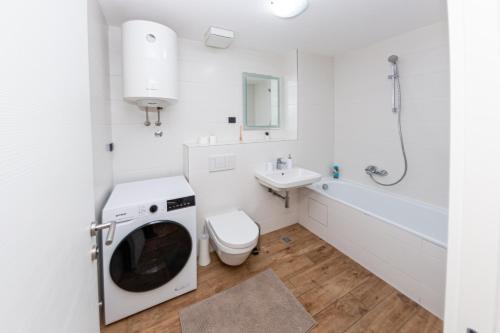 Un baño de Apartment N2 - A Blok