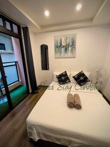 Φωτογραφία από το άλμπουμ του Pines Stay Condotel Megatower 4 Reception σε Baguio