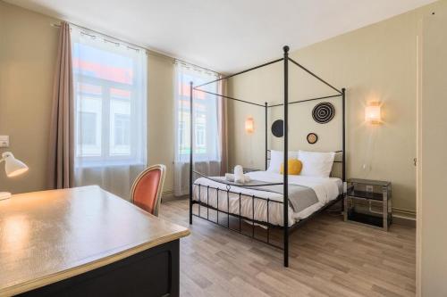 Grande maison 5 chambres charmante et confort à Roubaix - Idéal pour visite de la métropole