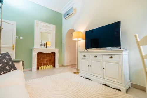 Cozy Apartment in Old Town Nice