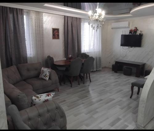 Un lugar para sentarse en APARTAMENT WITH SEA VIEW