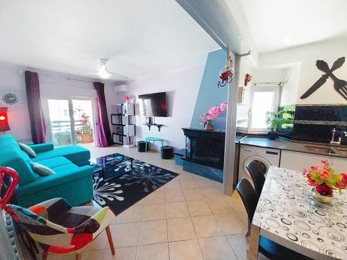 Central View 990 meters from beach on foot