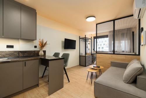 Ermou Boutique Suites by Nest