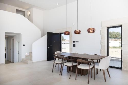 Imagen de la galería de Villa Terra Infinity Views & Golden Sunsets, en Káïna