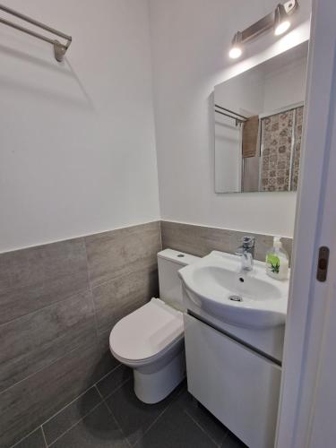 Wolley Peniche GuestHouse 4