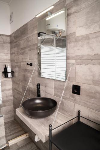 Tsigros Apartments B