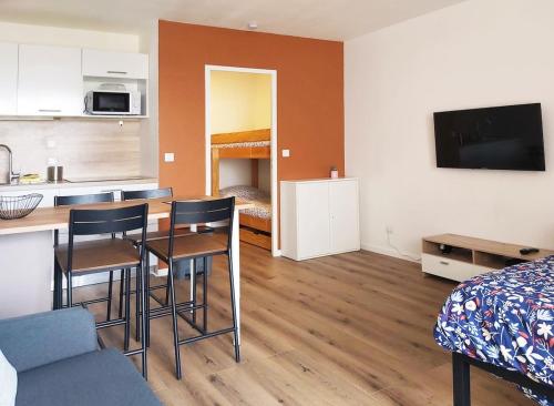 Beau Studio centre ville avec parking privé