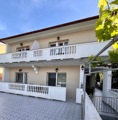 Apartmani Josipa Rab