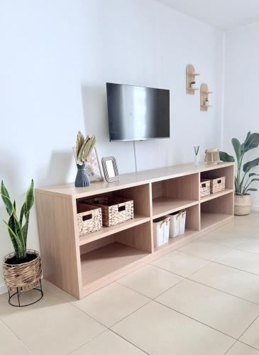 Costa Suite Beach, Pool and Parking