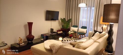 Suite Palms