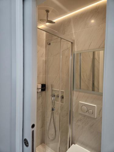 Apartamento moderno com vista para o mar em Faro