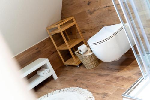 Bilik mandi di Apartament Konrad