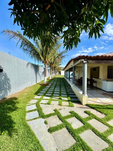 Bangunan di mana terletaknya rumah percutian