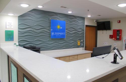Gambar di galeri bagi Blisspoint Inn Columbia City di Columbia City