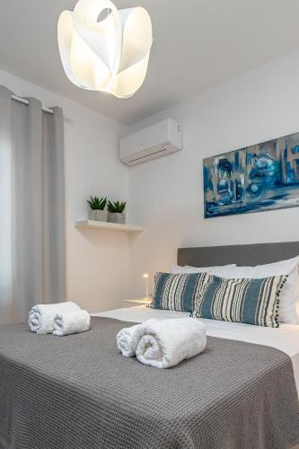 Urban Living City Apartment