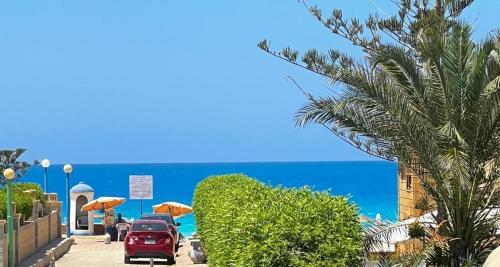 ملكة قرية رمسيس الساحل الشمالي