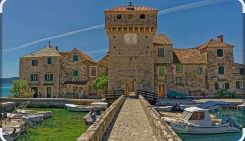 Apartman Kastel