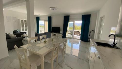 Apartments with swimming pool Pag - 24360