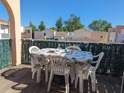 Appartement rénové à Marseillan avec terrasse ensoleillée - FR-1-387-213