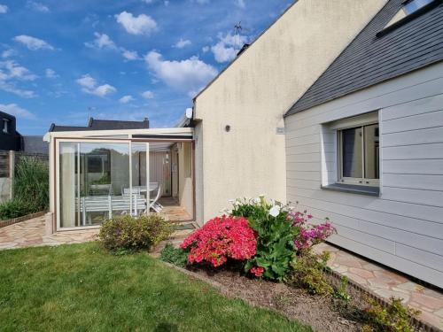 Charmante maison à Larmor Baden - 4 chambres, jardin, proche plages, animaux admis, WiFi - FR-1-775-9