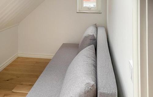 Posezení v ubytování Gorgeous Apartment In Gotlands Tofta