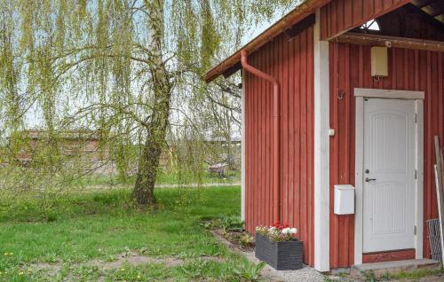 Zahrada ubytování Pet Friendly Apartment In Kristianstad