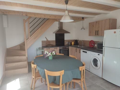Kuchyň nebo kuchyňský kout v ubytování La Petite Maison