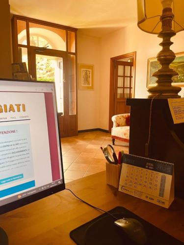 Albergo Garrèにあるテレビまたはエンターテインメントセンター