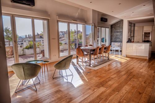 Photo de la galerie de l'établissement Maison sur les toits à Marseille, à Marseille