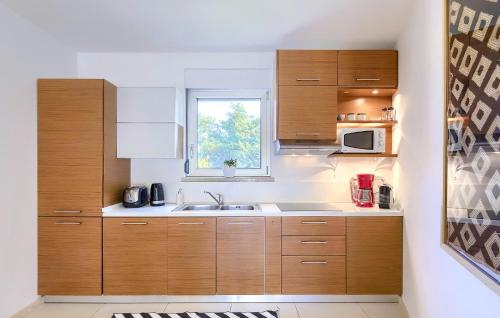 Luxurious Home In Umag With Sauna
