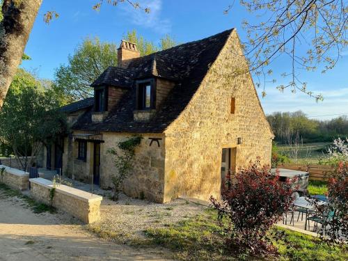 Maison Périgourdine près de Bergerac avec Spa privé