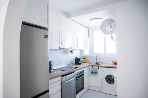 My Dream Beach & Town Apartment