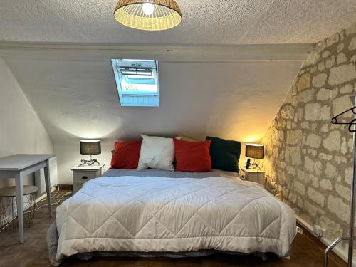 Cottage or Tiny House Stopover Loire by Bike