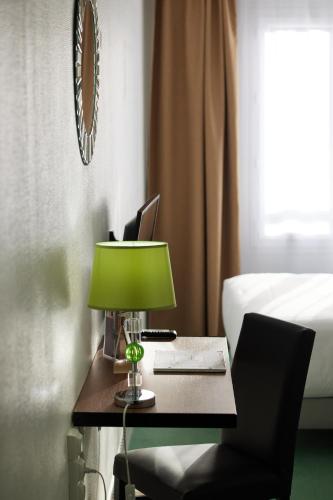 Φωτογραφία από το άλμπουμ του Hotel Le Beffroi σε Dreux