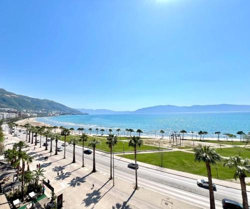 Blue Horizon Central Seaside Gem