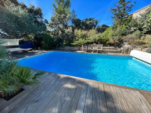 Le Havre de paix en garrigue 4 Chambres 3 SDB Piscine